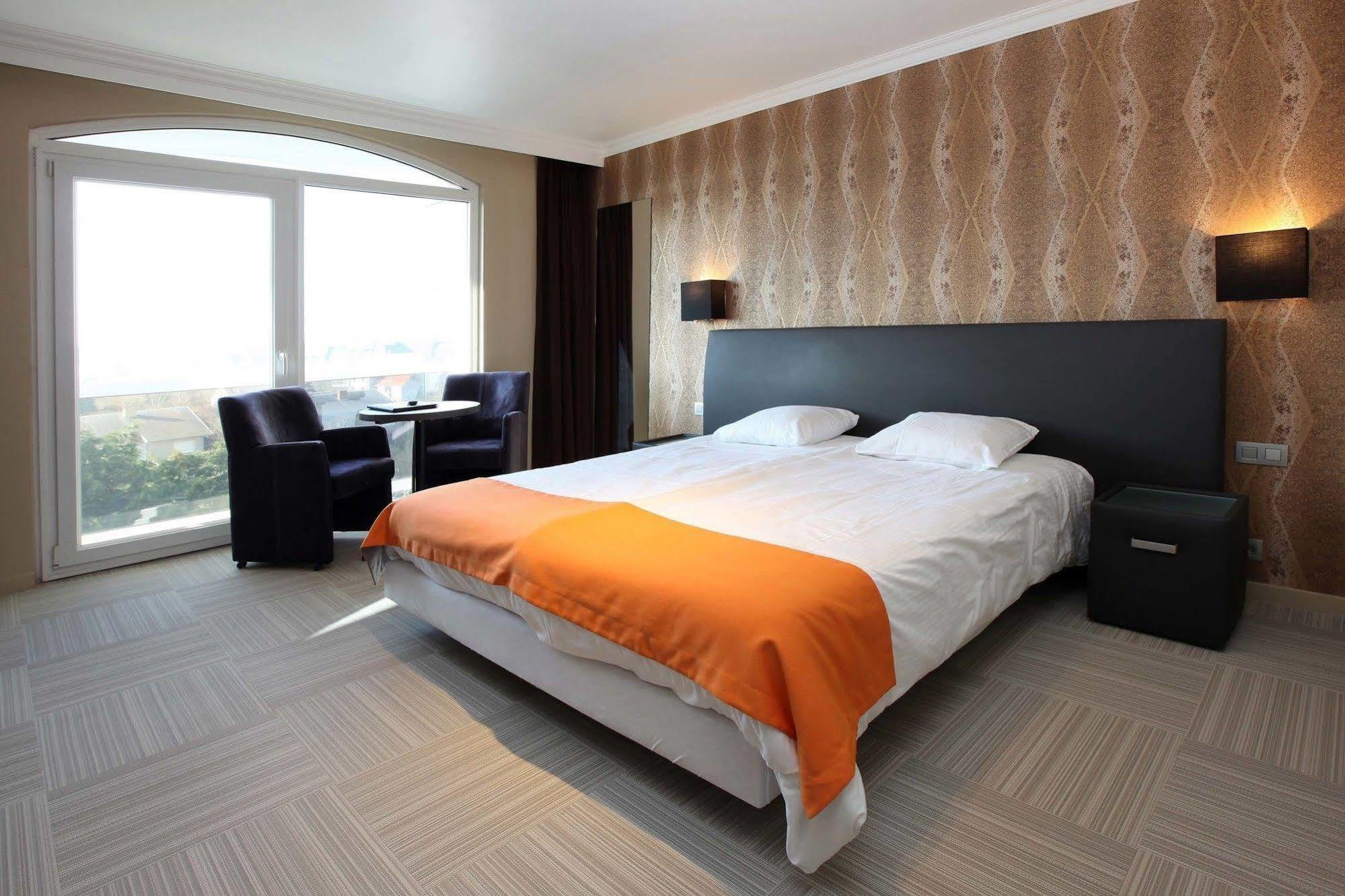 Hotel Donny เดอปาน ภายนอก รูปภาพ